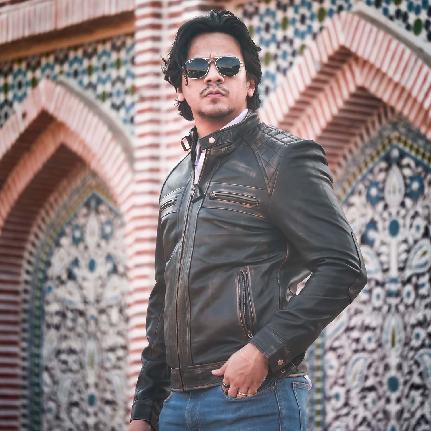 Mens Diamond Style Cafe Racer Distressed Leather Jacket