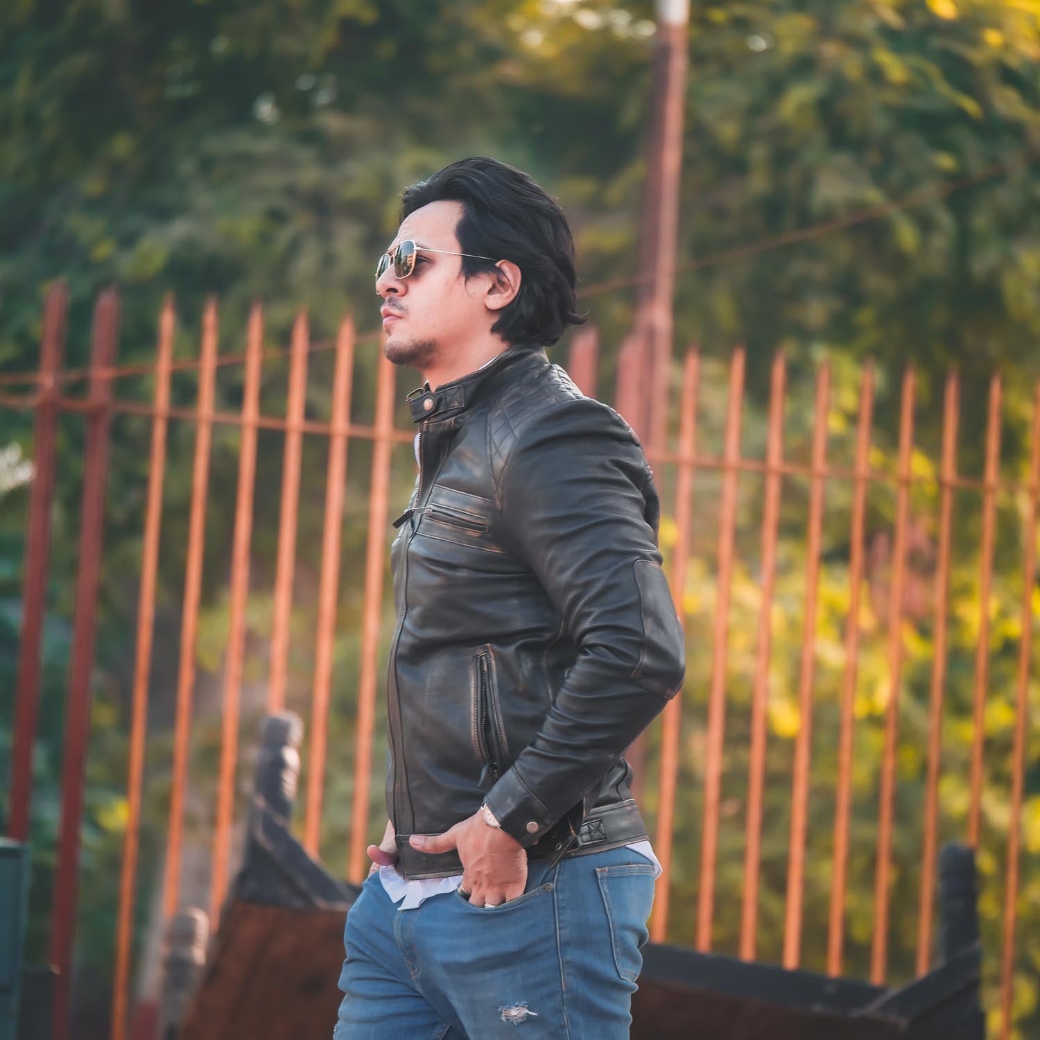 Mens Diamond Style Cafe Racer Distressed Leather Jacket