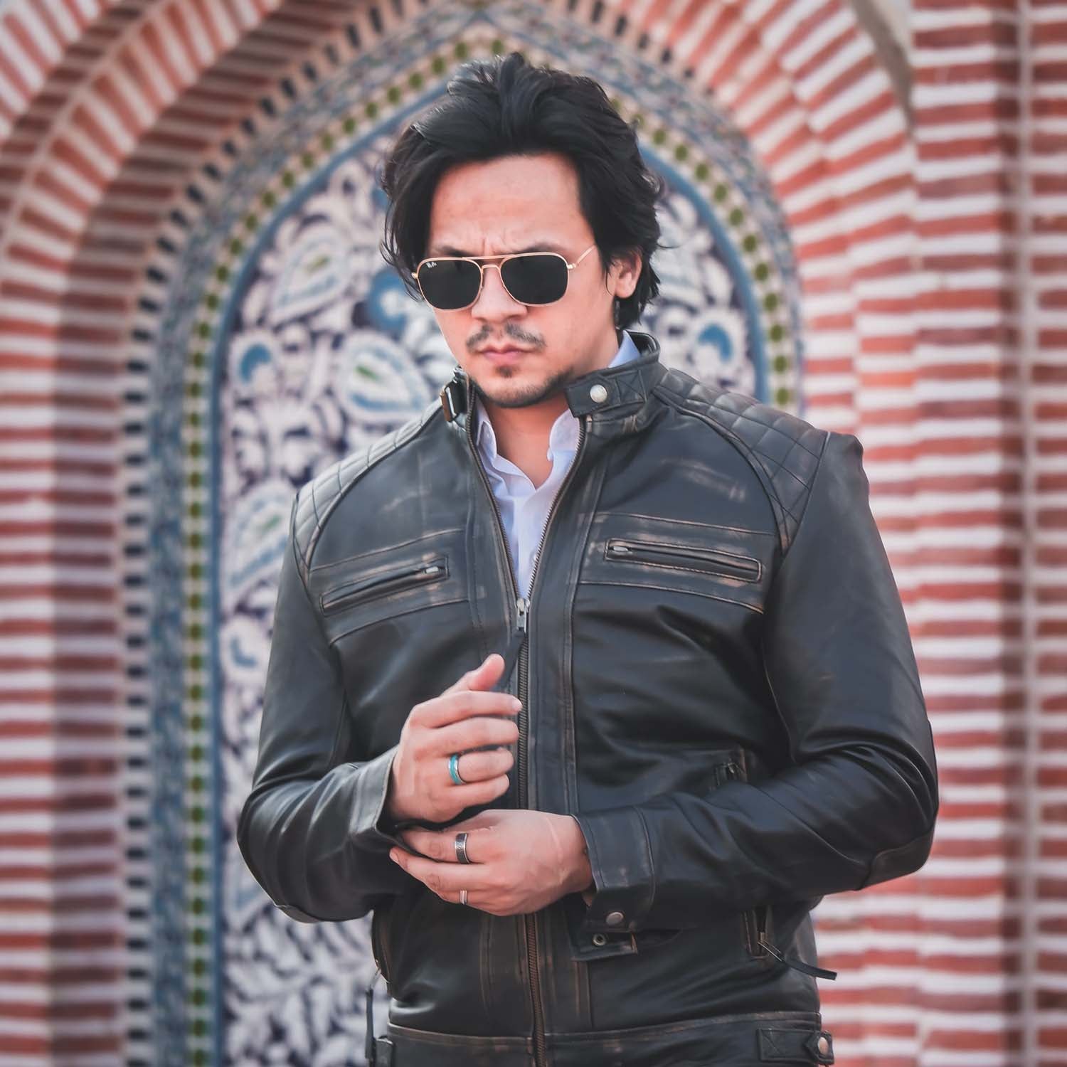 Mens Diamond Style Cafe Racer Distressed Leather Jacket